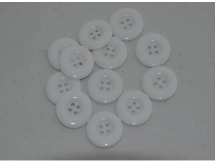 Knoflík plastový čtyřdírkový 18mm bílá