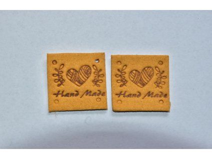 Koženkový štítek čtverec srdce Hand made 2,5x2,5 cm hořčicový