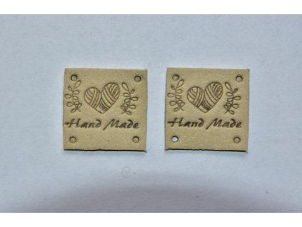 Koženkový štítek čtverec srdce Hand made 2,5x2,5cm béžový