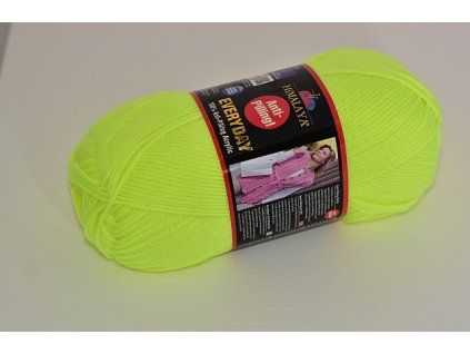 Příze Everyday 70049 neonová žlutá